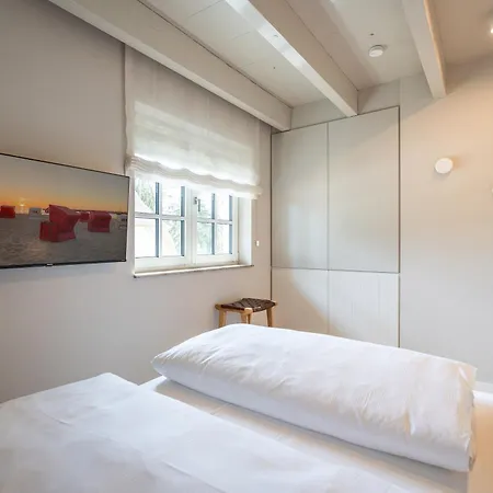 Semesterbostad Reetliebe *